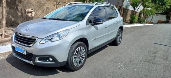 PEUGEOT 2008 1.6 16V FLEX ALLURE 4P AUTOMÁTICO PEUGEOT 2008 1.6 16V FLEX ALLURE 4P AUTOMÁTICO